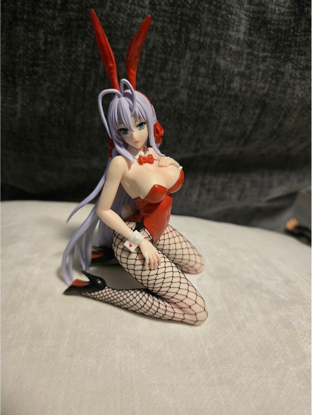 Haiyore! Nyaruko-san W Nyaruko: Bare Leg Bunny Ver. Anime Figure Collectible